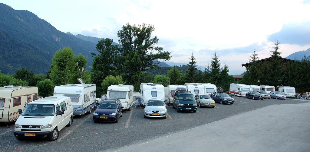 Camping Inntal Wiesing Pokoj fotografie